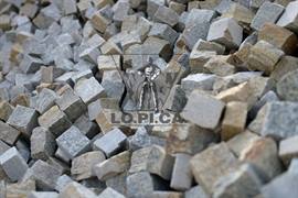 Cubes Luserna stone