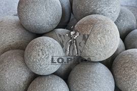 Sphères en pierre de Luserna
