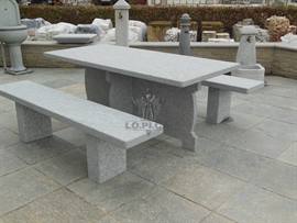 Table en pierre de Luserna